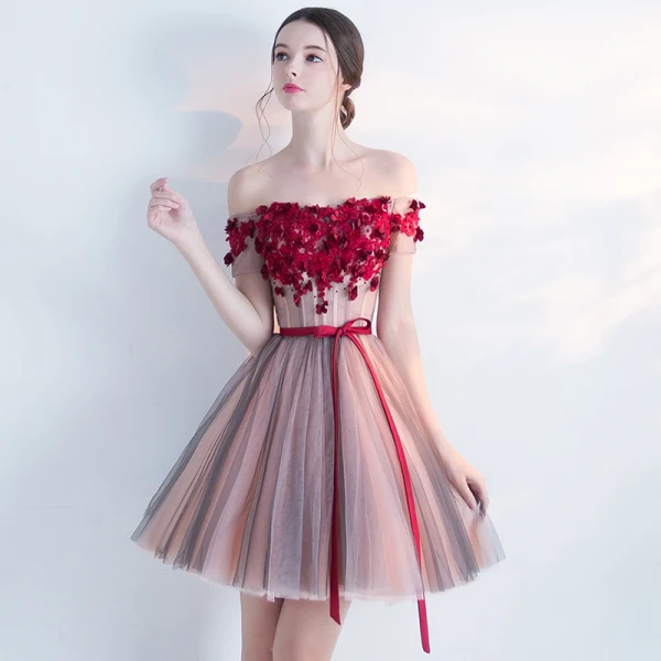 Mode Partykleider 2017 Abiballkleider Multifarben Kurze Ballkleid Off Shoulder Rückenfreies Kurze Ärmel Spitze Applikationen