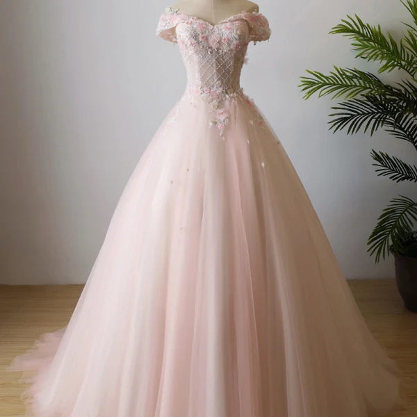 Luxury / Gorgeous Champagne Prom Dresses 2017 A-Line / Princess Strapless Lace Handmade Appliques Backless Embroidered Evening Dresses