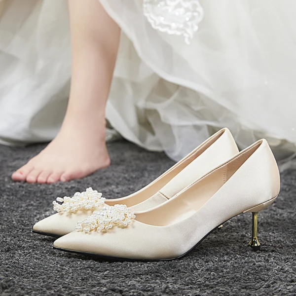 Classique Élégant Rouge Chaussure De Mariée 2020 7 cm Perle Perlage Charmeuse Cocktail Soirée À Bout Pointu Mariage Chaussures Femmes