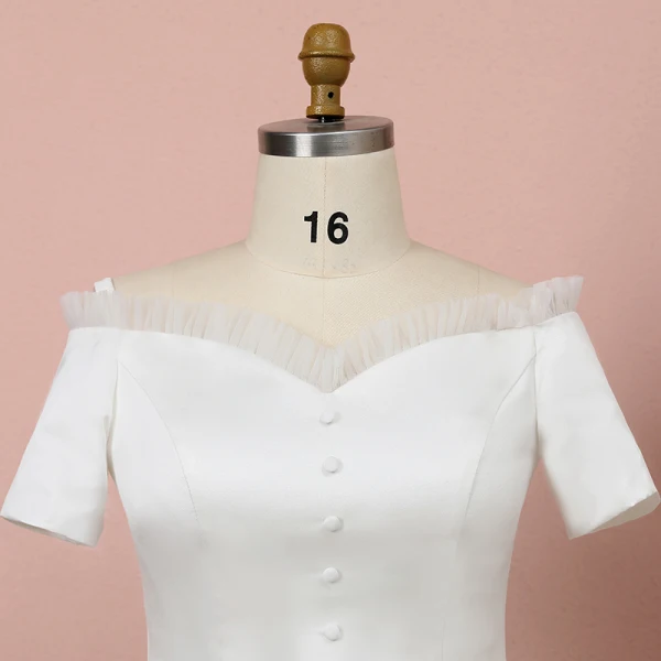 Klassisch Elegante Ivory / Creme Übergröße Brautkleider / Hochzeitskleider 2020 A Linie Wadenlang Kurze Ärmel Einfarbig Off Shoulder Tülle Perlenstickerei Pailletten Sommer Hochzeit