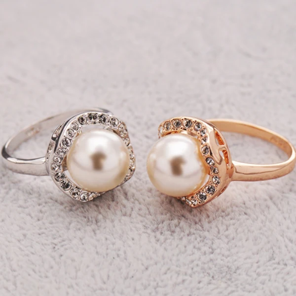 Lyx Silver Pärla Rhinestone Handgjort Måne Ringa Legering Smekmånad Festtåg Ringar 2019 Tillbehör