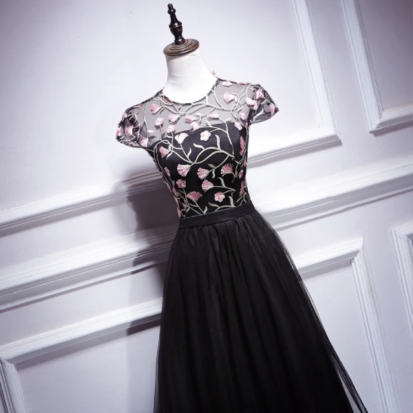 Chic / Beautiful Black Floor-Length / Long Evening Dresses  2018 A-Line / Princess U-Neck Tulle Appliques Backless Formal Dresses