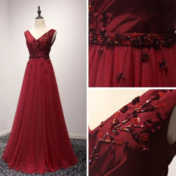 Chic / Beautiful Burgundy Evening Dresses 2017 A-Line / Princess Tulle V-Neck Evening Party Appliques Backless Beading Formal Dresses