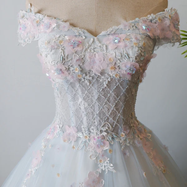 Luxury / Gorgeous Champagne Prom Dresses 2017 A-Line / Princess Strapless Lace Handmade Appliques Backless Embroidered Evening Dresses