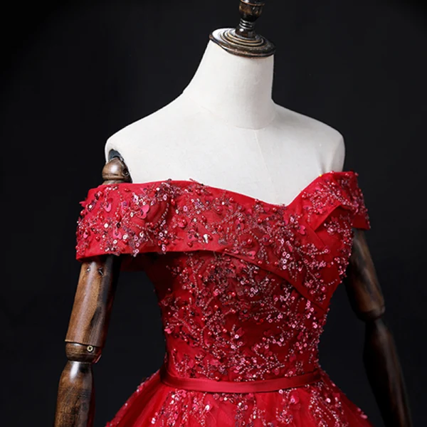 Chic / Beautiful Red Beading Sequins Pearl Rhinestone Prom Dresses 2022 Ball Gown Off-The-Shoulder Short Sleeve Backless Floor-Length / Long Prom Formal Dresses