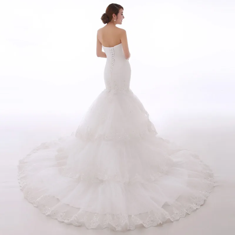 Fine Hall Brudekjoler 2017 Hvit Trompet Havfrue Chapel Train Kjæreste Uten Ermer Ryggløse Blonder Appliques Rhinestone