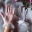 Fine Hvit Brudehansker 2020 Appliques Blomst Perle Tyll Ball Bryllup Tilbehør
