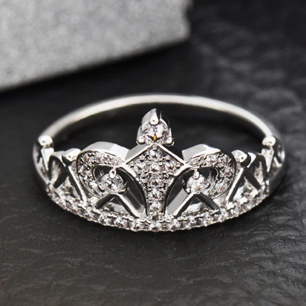 Enkla Guld Rhinestone Krona Tro Ringa Legering Festtåg Afton Ringar 2019 Tillbehör
