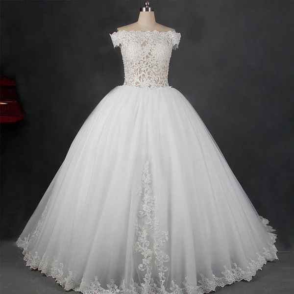 Amazing / Unique Ivory Court Train Wedding 2018 Ball Gown Lace-up Tulle Appliques Backless Pierced Strapless Wedding Dresses