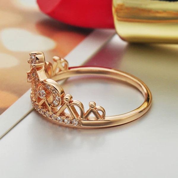 Enkla Guld Rhinestone Krona Tro Ringa Legering Festtåg Afton Ringar 2019 Tillbehör