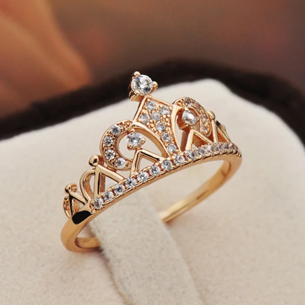 Enkla Guld Rhinestone Krona Tro Ringa Legering Festtåg Afton Ringar 2019 Tillbehör