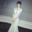 Style Chinois Salle Robe De Mariée 2017 Blanche Trompette / Sirène Chapel Train Col Haut Manches Courtes Dos Nu Paillettes Dentelle Appliques