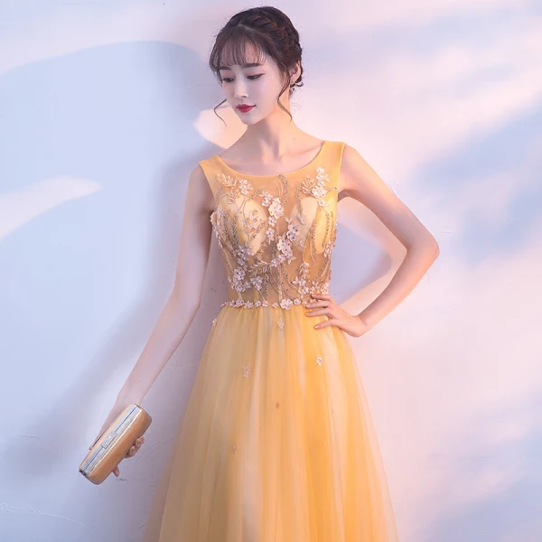 Elegant Gold Evening Dresses 2018 A-Line / Princess Scoop Neck Sleeveless Appliques Flower Beading Floor-Length / Long Ruffle Backless Formal Dresses