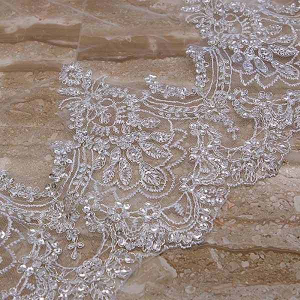Luxury / Gorgeous White Royal Train Wedding Lace Tulle Appliques 4 m Wedding Veils 2018