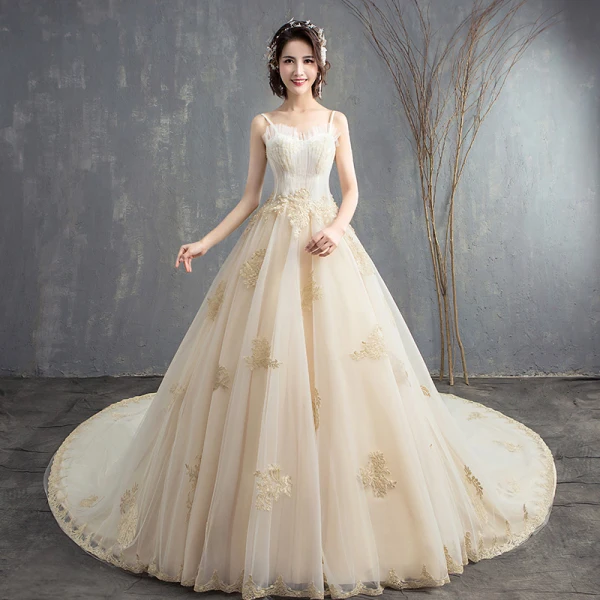 Luxury / Gorgeous Champagne Cathedral Train Wedding 2018 A-Line / Princess Tulle Beading Sequins Appliques Wedding Dresses