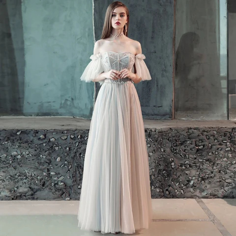 Eleganckie Szary Sukienki Wieczorowe 2018 Princessa Plisowane Frezowanie Kryształ Przy Ramieniu Bez Pleców Kótkie Rękawy Długie Sukienki Wizytowe