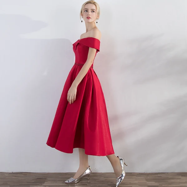 Chic / Beautiful Red Homecoming Graduation Dresses 2017 A-Line / Princess Pleated Off-The-Shoulder Sleeveless Crossed Straps Tea-length Chic / Beautiful Red Homecoming Graduation Dresses 2017 A-Line / Princess Pleated Off-The-Shoulder Sleeveless Crossed Straps Tea-length