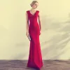Chic / Beautiful Red Evening Dresses  2017 Trumpet / Mermaid Beading Sequins V-Neck Zipper Up Sleeveless Floor-Length / Long Evening Party