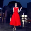 Chic / Beautiful Red Homecoming Graduation Dresses 2017 Ball Gown Pierced Artificial Flowers Scoop Neck Crossed Straps Backless Sleeveless Tea-length