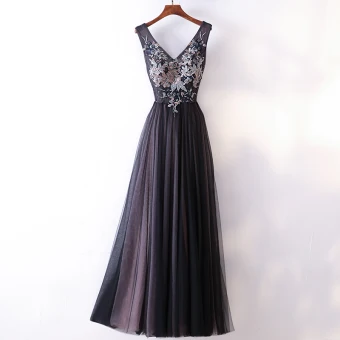 Chic Beautiful Black Evening Dresses 2017 A Line Princess Lace Beading Crystal V Neck Backless Sleeveless Formal Dresses