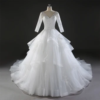 Schöne Brautkleider 2017 Ballkleid Mit Spitze Blumen Pailletten V Ausschnitt Rückenfreies 3 4 Ärmel Königliche Schleppe