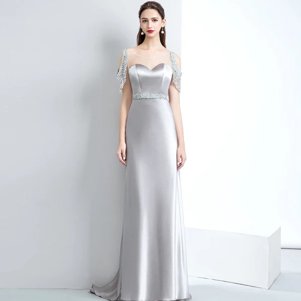 Luxe Robe De Soirée 2017 Princesse Perlage Paillettes Encolure Dégagée Dos Nu Sans Manches Train De Balayage Soirée