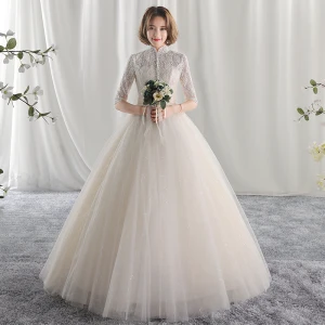 Chic Belle Robe Boule Robe De Mariée 2017 En Dentelle Fleur Col Haut Dos Nu 1 2 Manches Longue Mariage