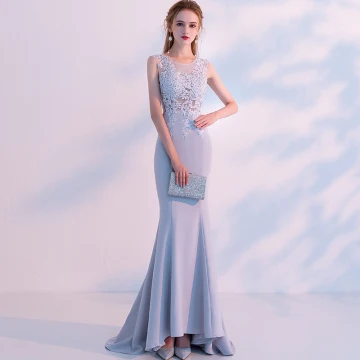 Chic Belle Gris Robe De Soirée 2018 Trompette Sirène Perlage En Dentelle Fleur Encolure Dégagée Sans Manches Train De Balayage Robe De Ceremonie