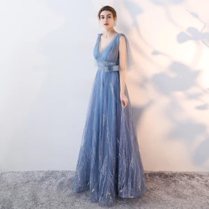 Chic Belle Bleu Ciel Robe De Soirée 2017 Princesse Noeud V Cou Dos Nu Sans Manches Longue Robe De Ceremonie