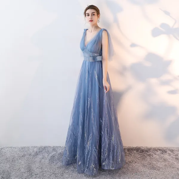 Chic / Beautiful Sky Blue Evening Dresses  2017 A-Line / Princess Bow V-Neck Backless Sleeveless Floor-Length / Long Formal Dresses