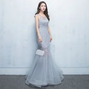 Chic Belle Gris Robe De Soirée 2017 Princesse En Dentelle Fleur Perle Encolure Dégagée Fermeture Éclair Sans Manches Longue Robe De Ceremonie
