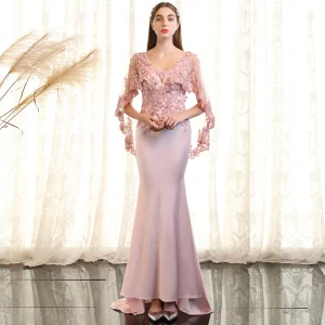 Luxe Rougissant Rose Robe De Soirée 2017 Trompette Sirène En Dentelle Cristal Perle Paillettes V Cou Dos Nu 1 2 Manches Train De Balayage Robe De Ceremonie