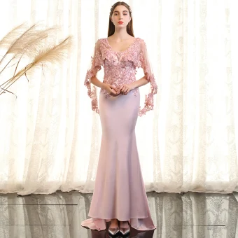 Luxe Rougissant Rose Robe De Soirée 2017 Trompette Sirène En Dentelle Cristal Perle Paillettes V Cou Dos Nu 1 2 Manches Train De Balayage Robe De Ceremonie