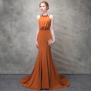 Elegante Oranje Avondjurken 2017 Trompet Zeemeermin Kunstbloemen Rhinestone Kristal Houder Ruglooze Mouwloos Rechter Trein Gelegenheid Jurken