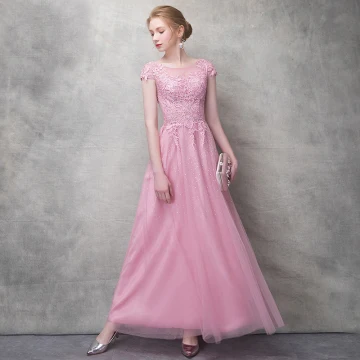 Snygga Fina Candy Rosa Aftonklänningar 2017 Prinsessa Blomma Spets Rhinestone Urringning Halterneck Korta Ärm Ankellång Formella Klänningar