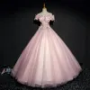 Flotte Perle Pink Gallakjoler 2017 Balkjole Med Blonder Blomsten Perle Rhinestone Off-The-Shoulder Halterneck Kort Ærme Ankel Længde Kjoler