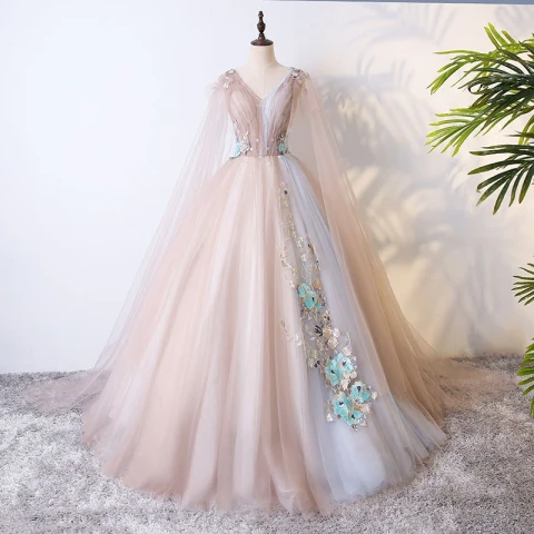 Schöne Champagner Ballkleider 2017 Ballkleid Mit Spitze Blumen Perle Künstliche Blumen V-Ausschnitt Rückenfreies Kurze Ärmel Lange Festliche Kleider