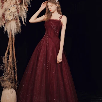 Sexy Bordeaux Robe De Soirée 2021 Perlage Paillettes Tulle Bretelles Spaghetti Sans Manches Dos Nu Princesse Longue Soirée Robe De Ceremonie