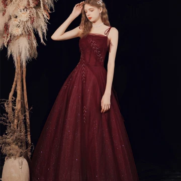 Sexy Bordeaux Robe De Soirée 2021 Perlage Paillettes Tulle Bretelles Spaghetti Sans Manches Dos Nu Princesse Longue Soirée Robe De Ceremonie