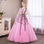 Abordable Rose Bonbon Robe De Bal 2018 Robe Boule En Dentelle Fleur Appliques Noeud V-Cou Dos Nu Manches Longues Longue Robe De Ceremonie