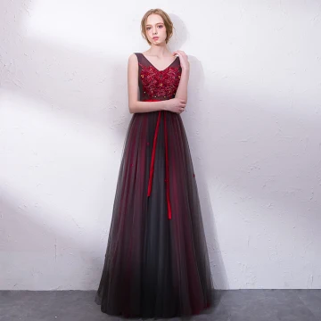 Chic Beautiful Burgundy Prom Dresses 2018 A Line Princess Lace Appliques Bow Crystal V Neck Backless Sleeveless Floor Length Long Formal Dresses