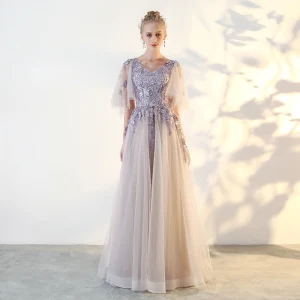 Chic Belle Lavande Robe De Bal 2018 Princesse En Dentelle Appliques V Cou 1 2 Manches Longue Robe De Ceremonie
