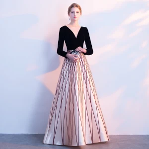 Élégant Noir Robe De Soirée 2018 Princesse Rayé Percé Encolure Dégagée Dos Nu Longueur Cheville Manches Longues Robe De Ceremonie