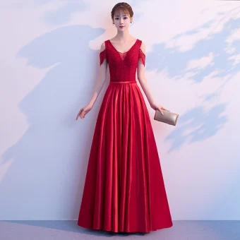 Élégant Bordeaux Robe De Bal 2019 Princesse Volants Perlage V Cou Dos Nu Manches Courtes Longue Robe De Ceremonie