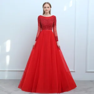 Chic Belle Rouge Robe De Bal 2018 Princesse Perlage Paillettes Ceinture Encolure Dégagée Dos Nu Manches Longues Tribunal Train Robe De Ceremonie
