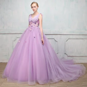 Élégant Robe De Bal 2018 Robe Boule Appliques Perle V Cou Dos Nu Sans Manches Tribunal Train Robe De Ceremonie
