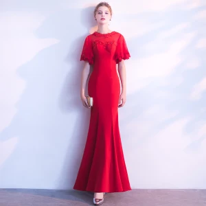 Chic Belle Rouge Robe De Soirée 2018 Trompette Sirène En Dentelle Appliques Paillettes Encolure Dégagée 1 2 Manches Longue Robe De Ceremonie