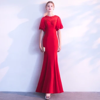 Chic Beautiful Red Evening Dresses 2018 Trumpet Mermaid Lace Appliques Sequins Scoop Neck 1 2 Sleeves Floor Length Long Formal Dresses