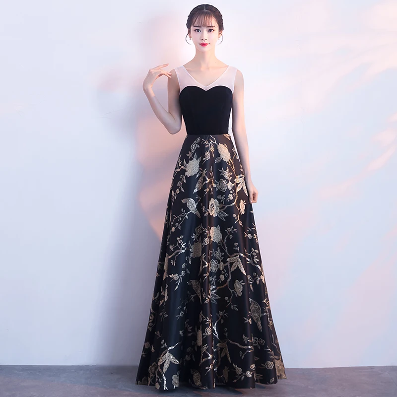 Elegant Black Gold Evening Dresses 2018 A Line Princess Embroidered V Neck  Backless Sleeveless Floor Length Long Formal Dresses