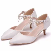 Piękne Białe Buty Ślubne 2018 Perła Rhinestone Kutas 5 cm Szpilki Szpiczaste Ślub Wysokie Obcasy
